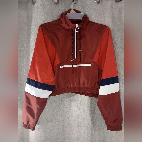 new look sport Tops - NEW LOOK SPORT WOMEN'S LONG SLEEVE RED WHITE AND BLUE TOP XL